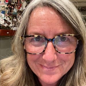 Meet your Posher, Lynn